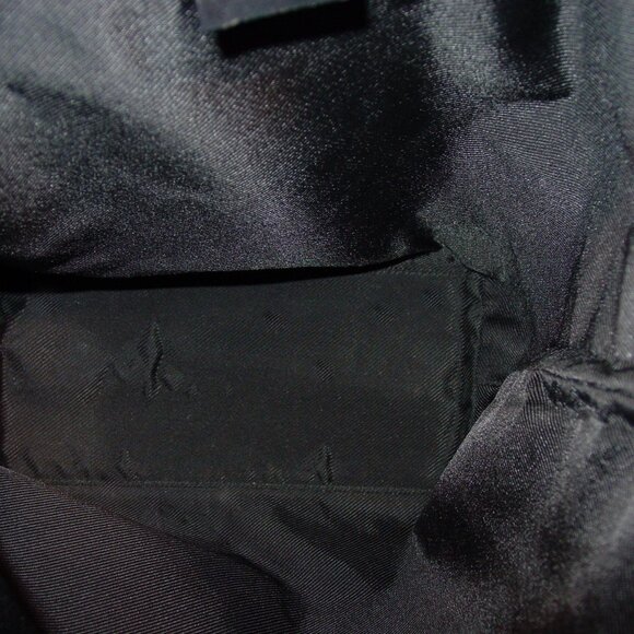 GUCCI Large All Black GG Signature Logo Shopper Tote Bag 31243 2123 - Picture 10 of 13